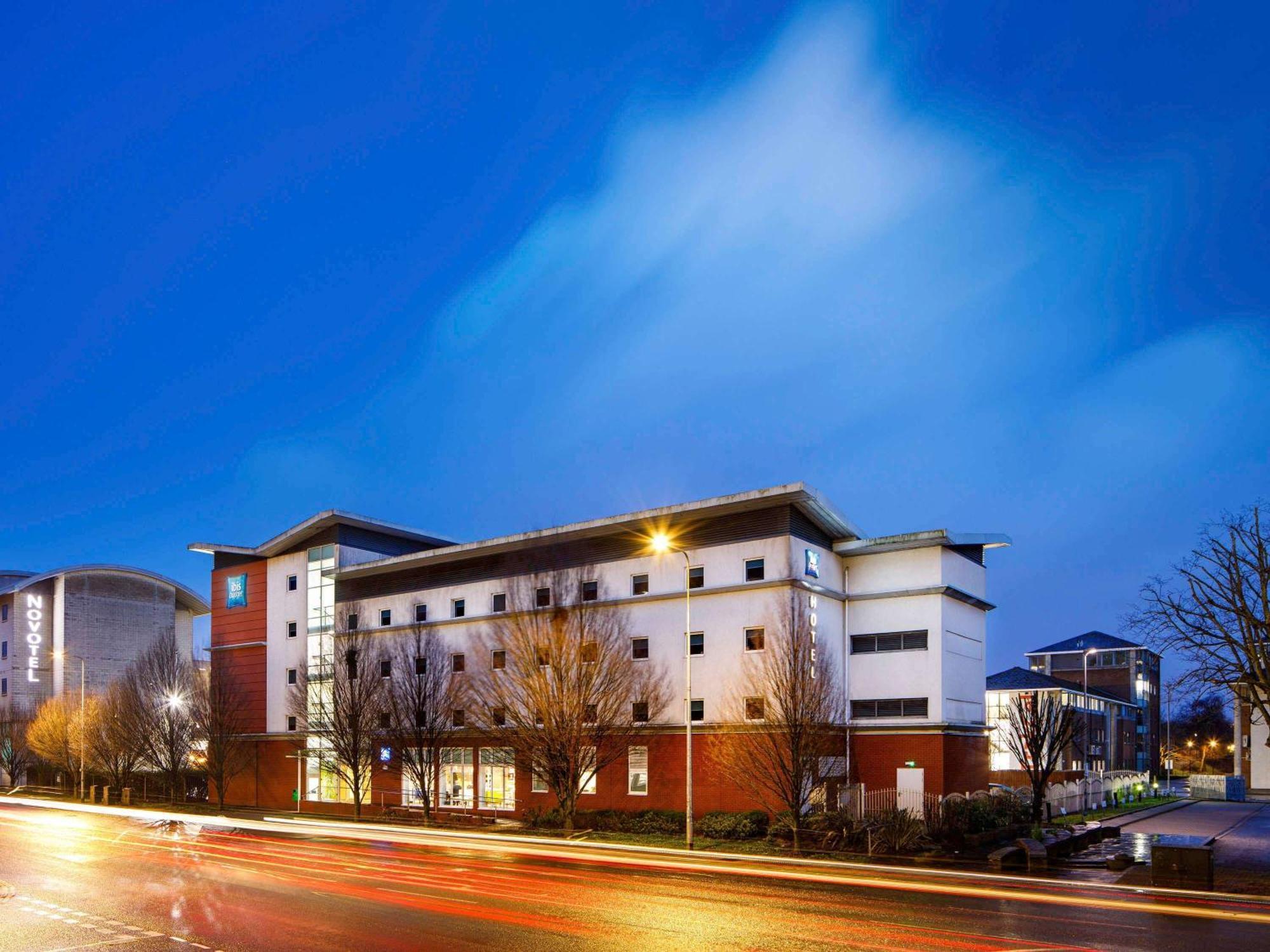 Ibis Budget Cardiff Centre Exterior foto